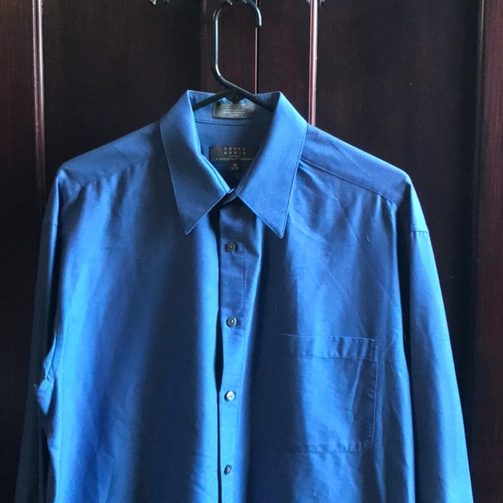 Men’s dress shirt